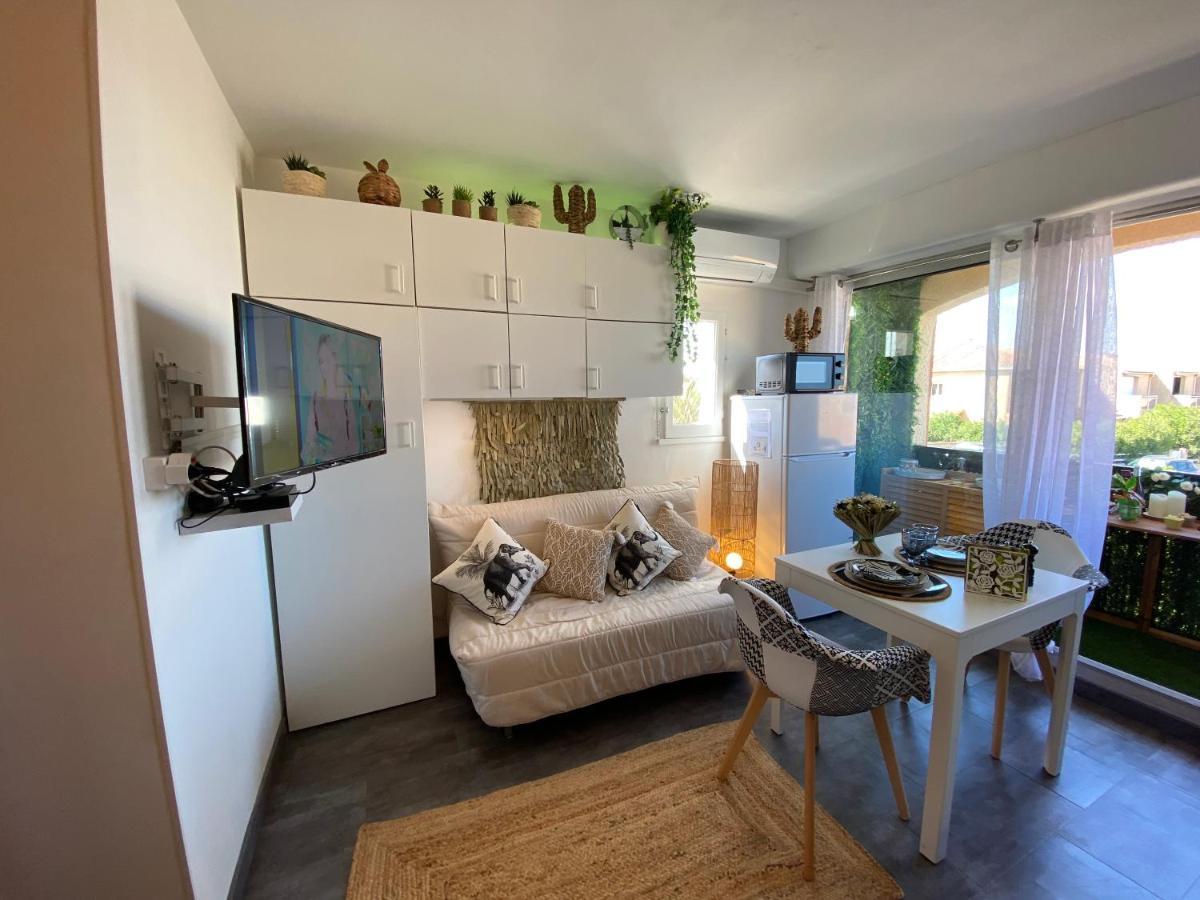 Azur Appartement Le Barcarès Buitenkant foto